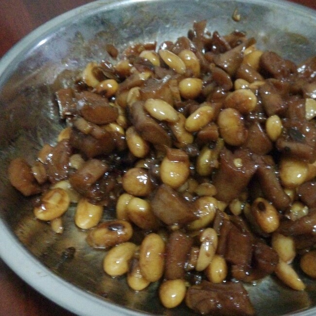 萝卜干炒黄豆