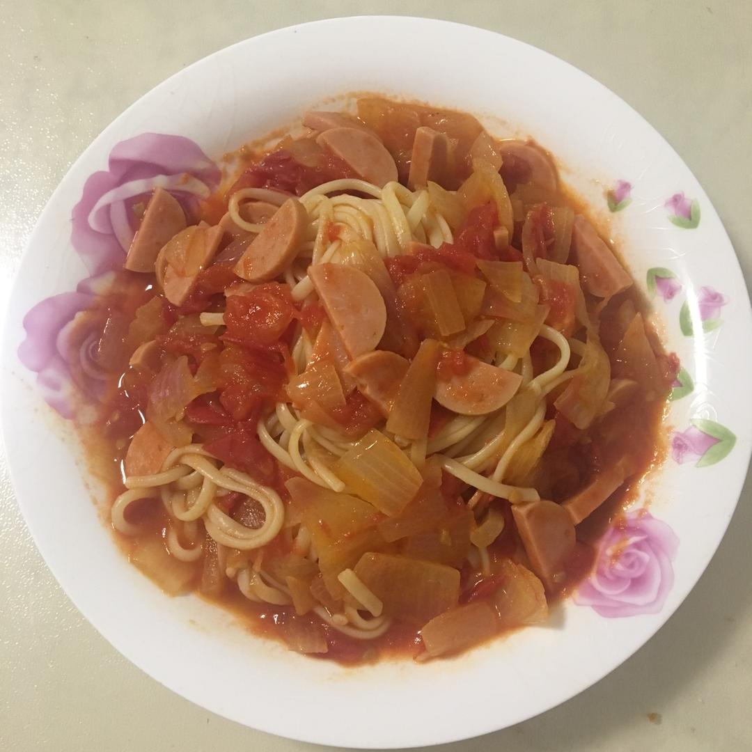 番茄意大利面