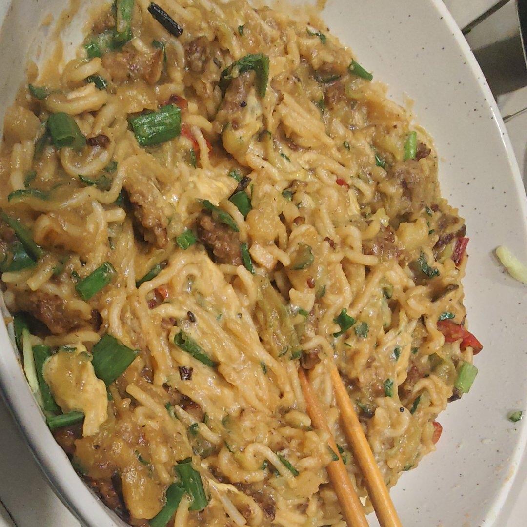 大人小孩爱吃的土豆泥拌面
