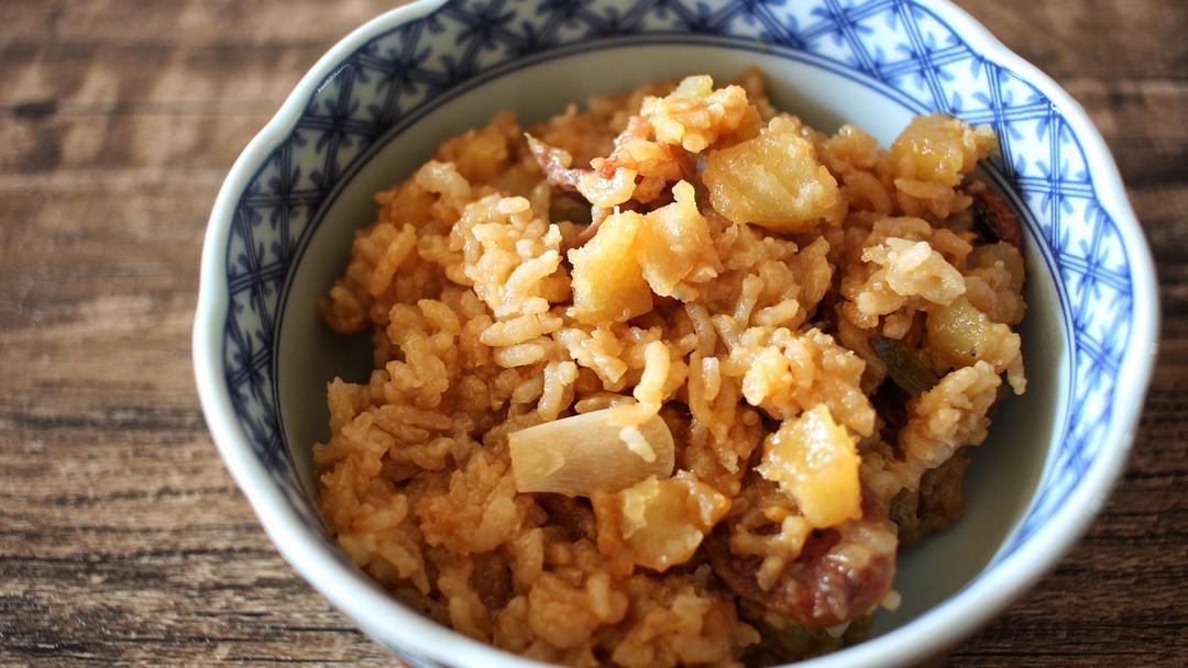 土豆焖饭（电饭锅版）