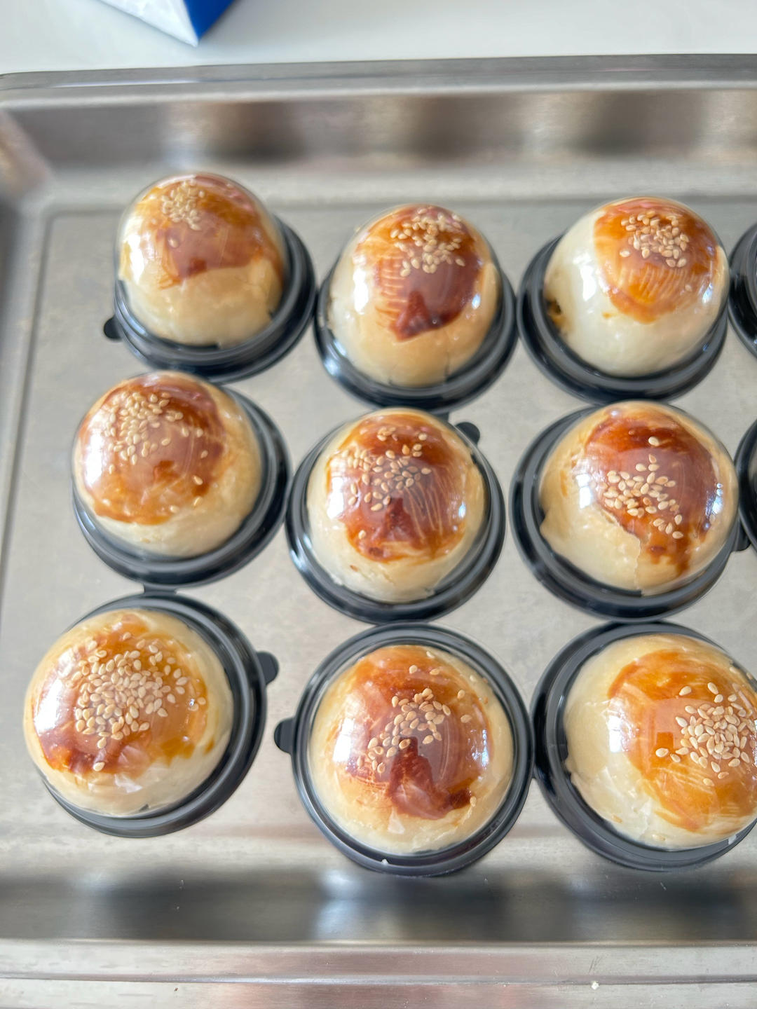 蛋黄酥（放置几天也很酥）