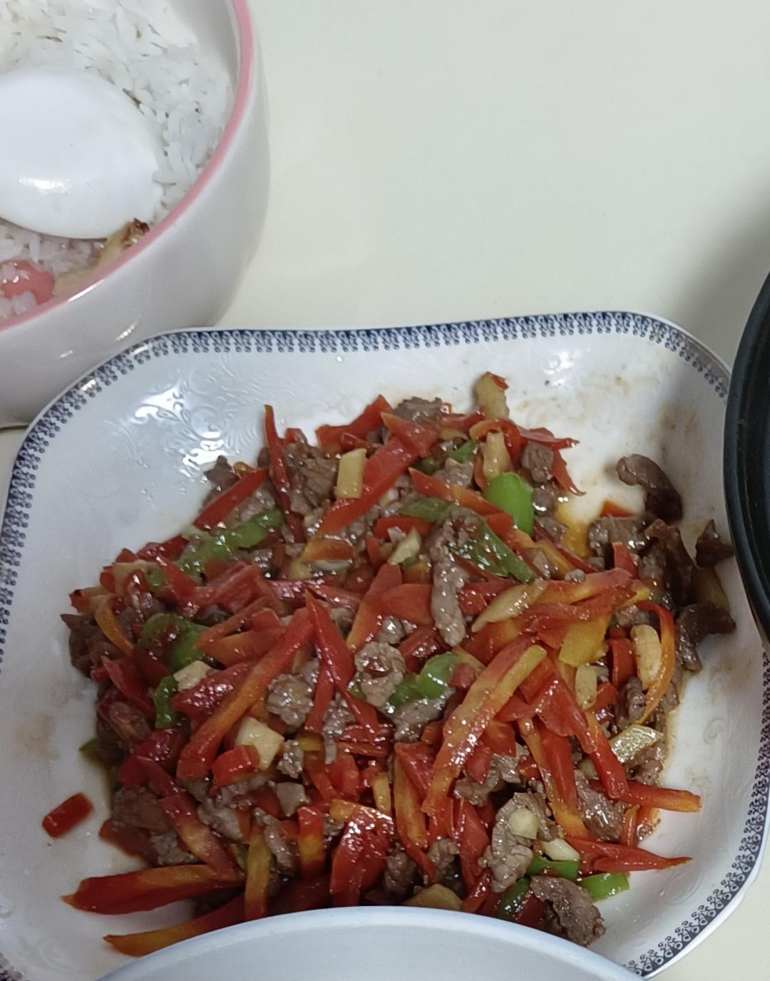 胡萝卜炒牛肉
