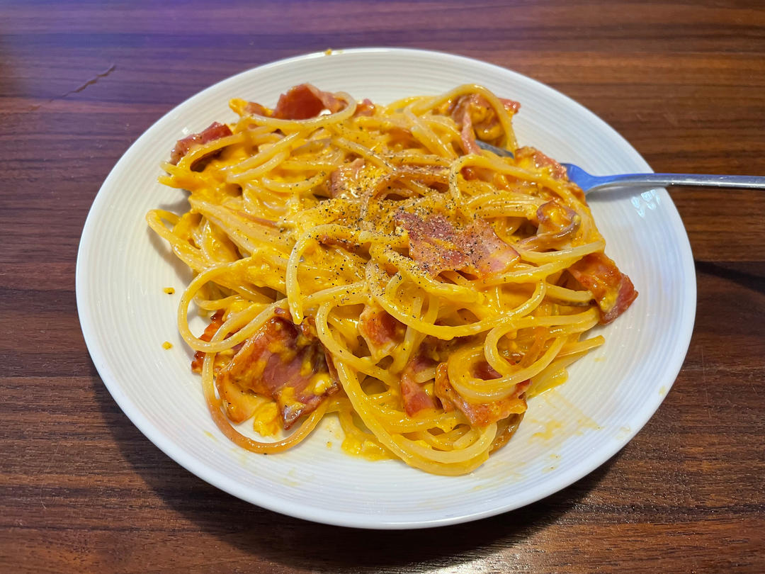 入门级意面｜15分钟完成的Carbonara