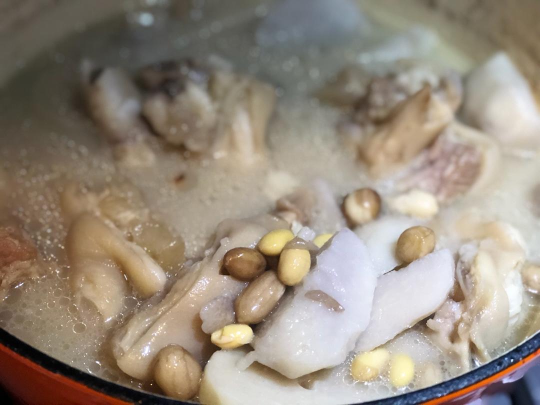 芋头花生猪脚汤【曼食慢语】