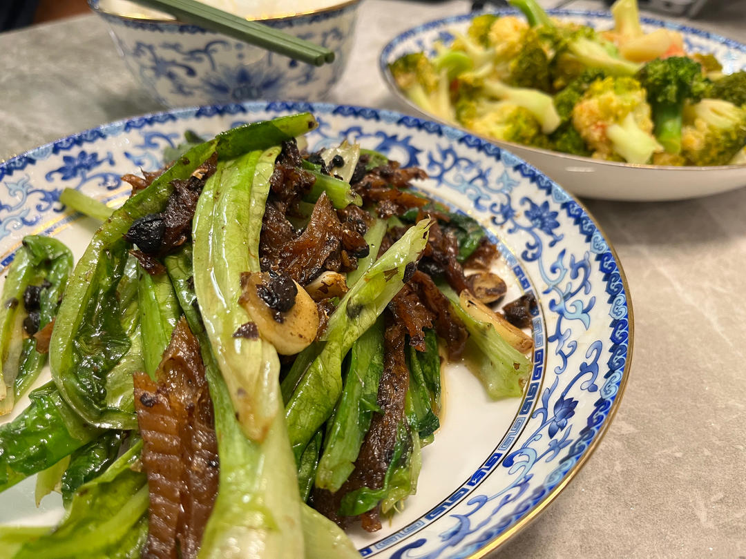 豆豉鲮鱼油麦菜