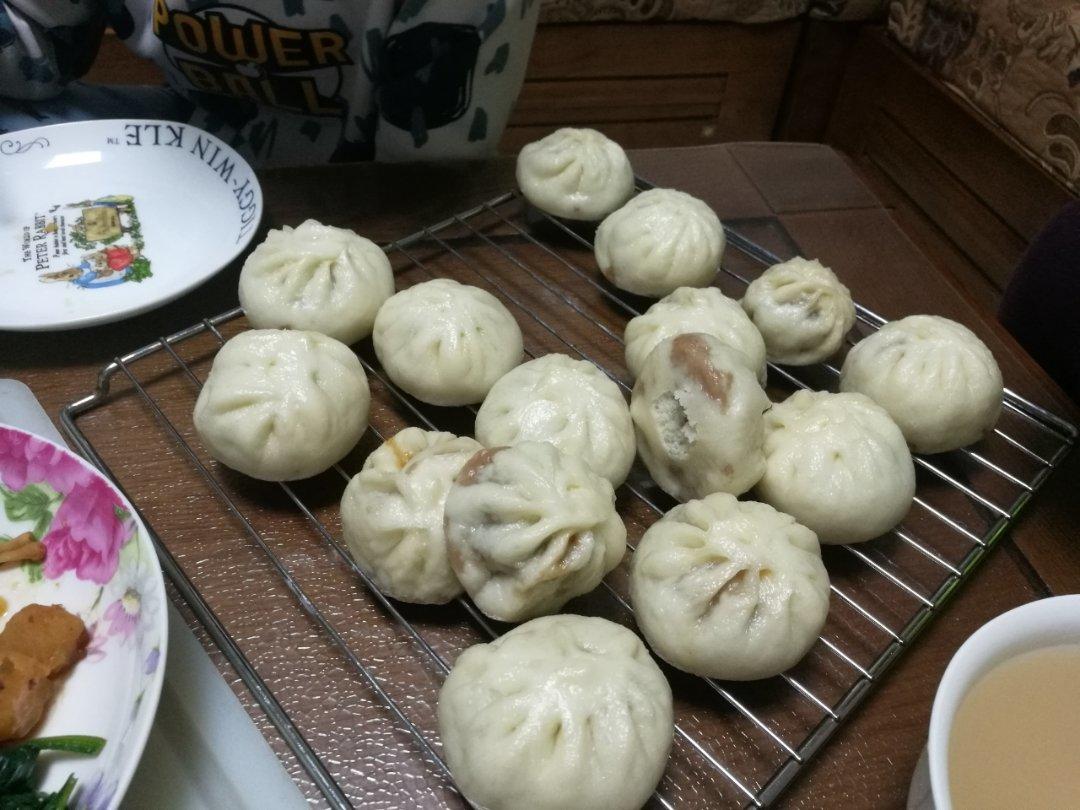 小笼包（秒杀市面上小笼包店的做法）