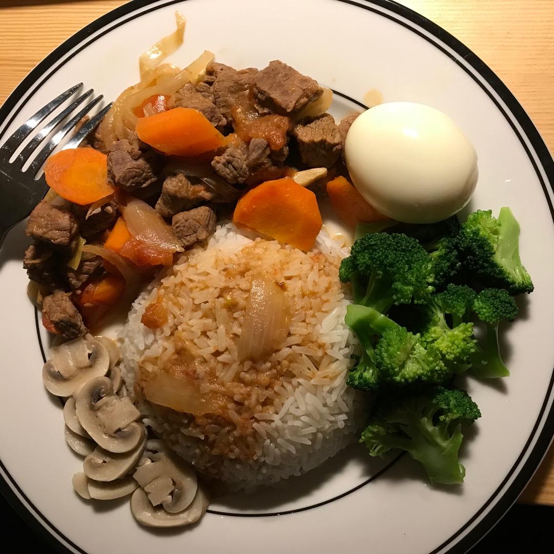 红烧牛肉土豆 （独家秘制）