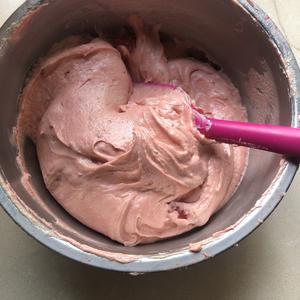 分享-烤草莓和迷迭香白巧克力磅蛋糕的做法 步骤25