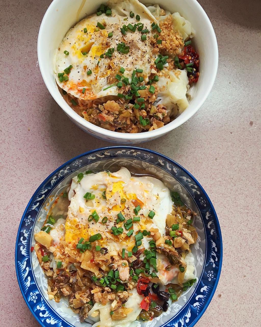 芹菜木耳鲜肉水饺