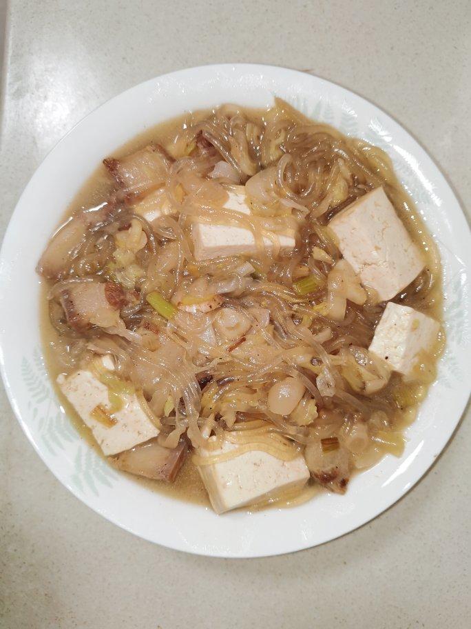 酸菜粉条炖豆腐的全部作品