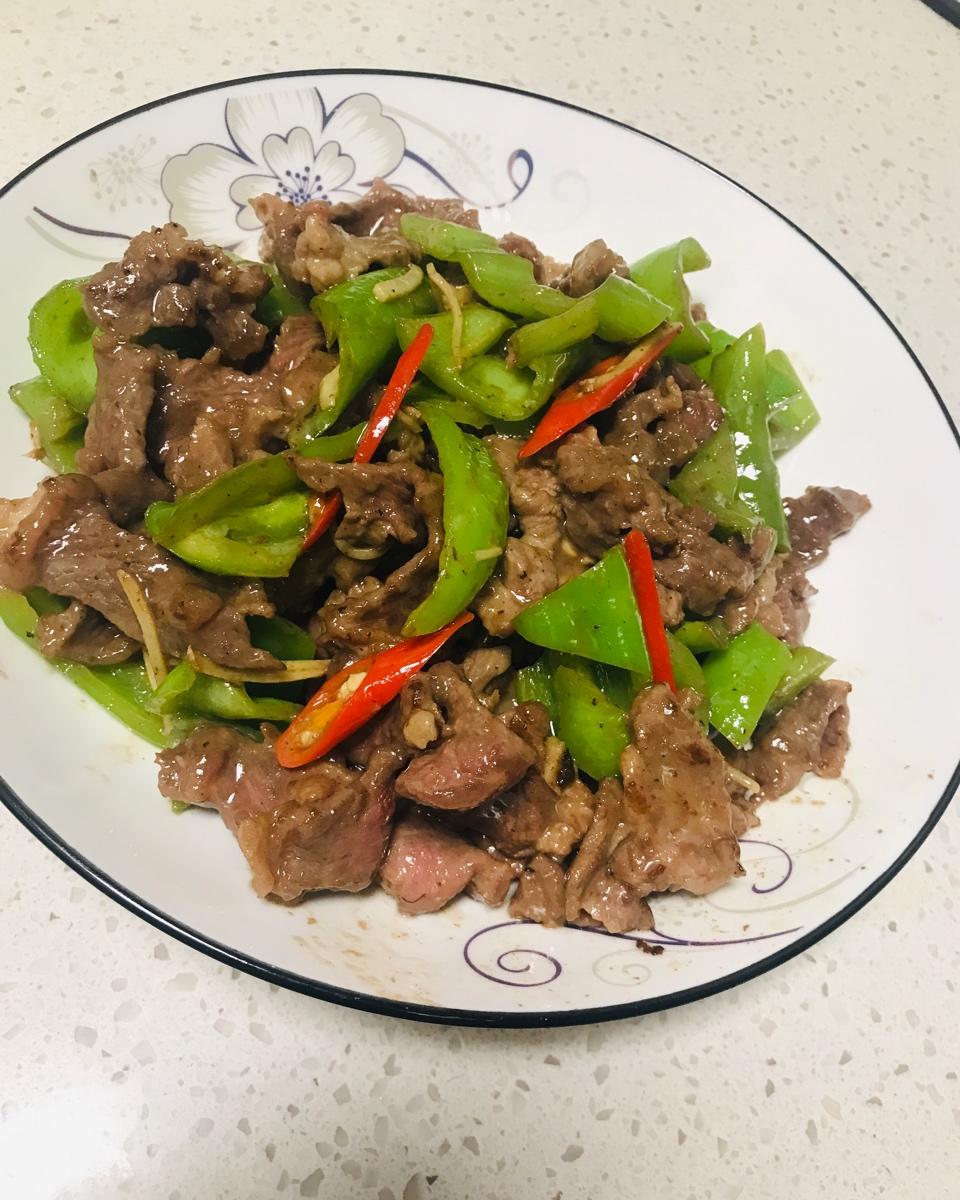 家常小炒牛肉（嫩滑爆赞）