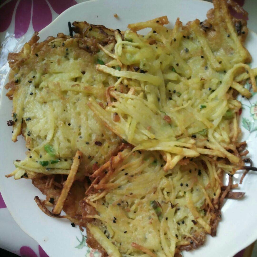 鸡蛋土豆饼