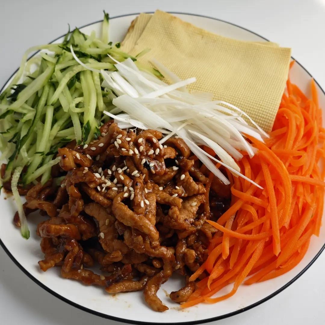京酱肉丝