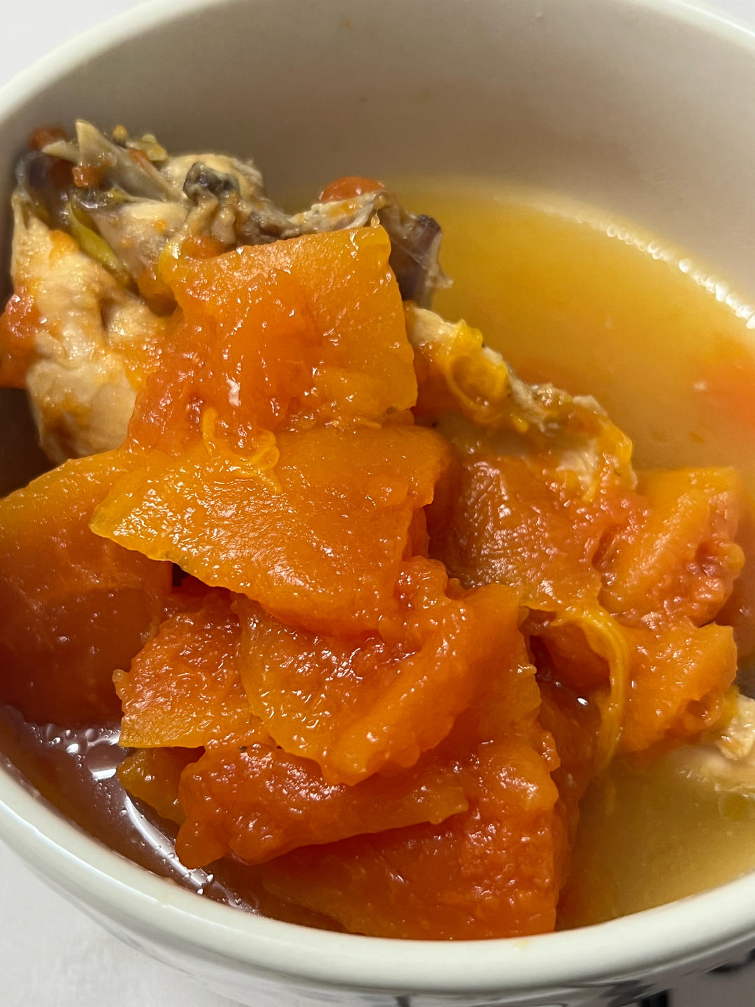 专治睡眠不佳~木瓜鸡脚滋阴美颜护肝汤