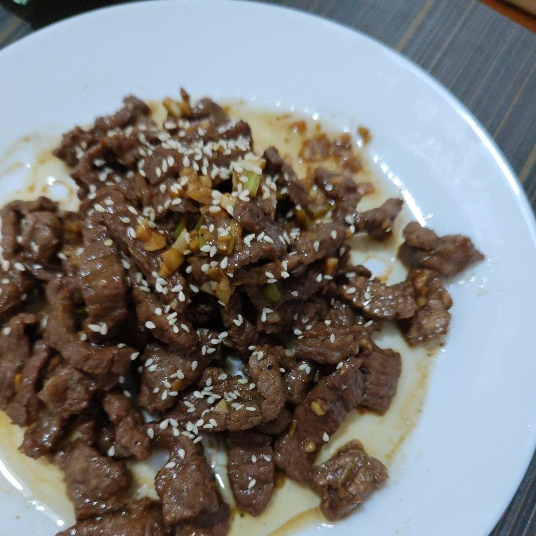又香又嫩的小炒牛肉（巨好吃，手残党也能做）
