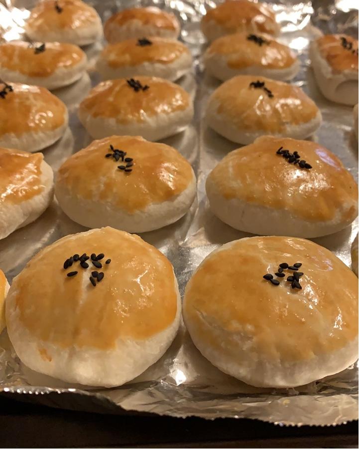 芝麻椒盐牛舌饼（北京小吃）
