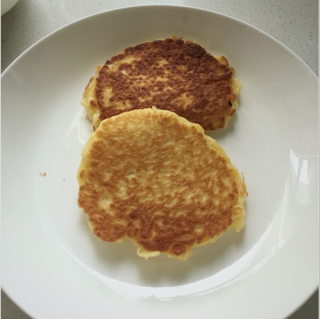 苹果松饼（一岁以上宝宝食用）