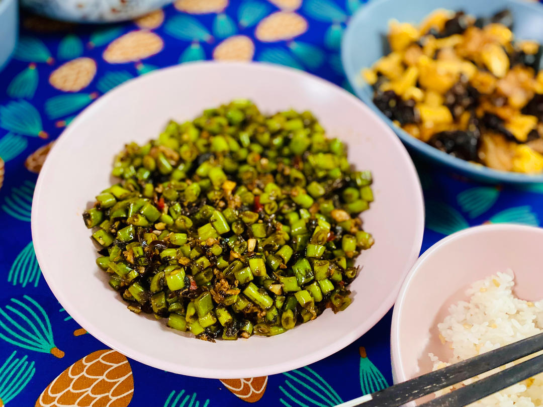 榄菜肉末四季豆