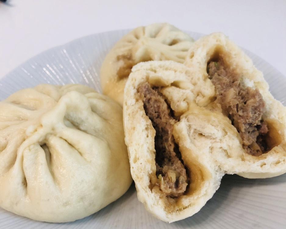猪肉马蹄包子的做法
