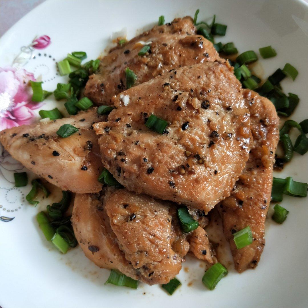 【嫩煎鸡胸肉】