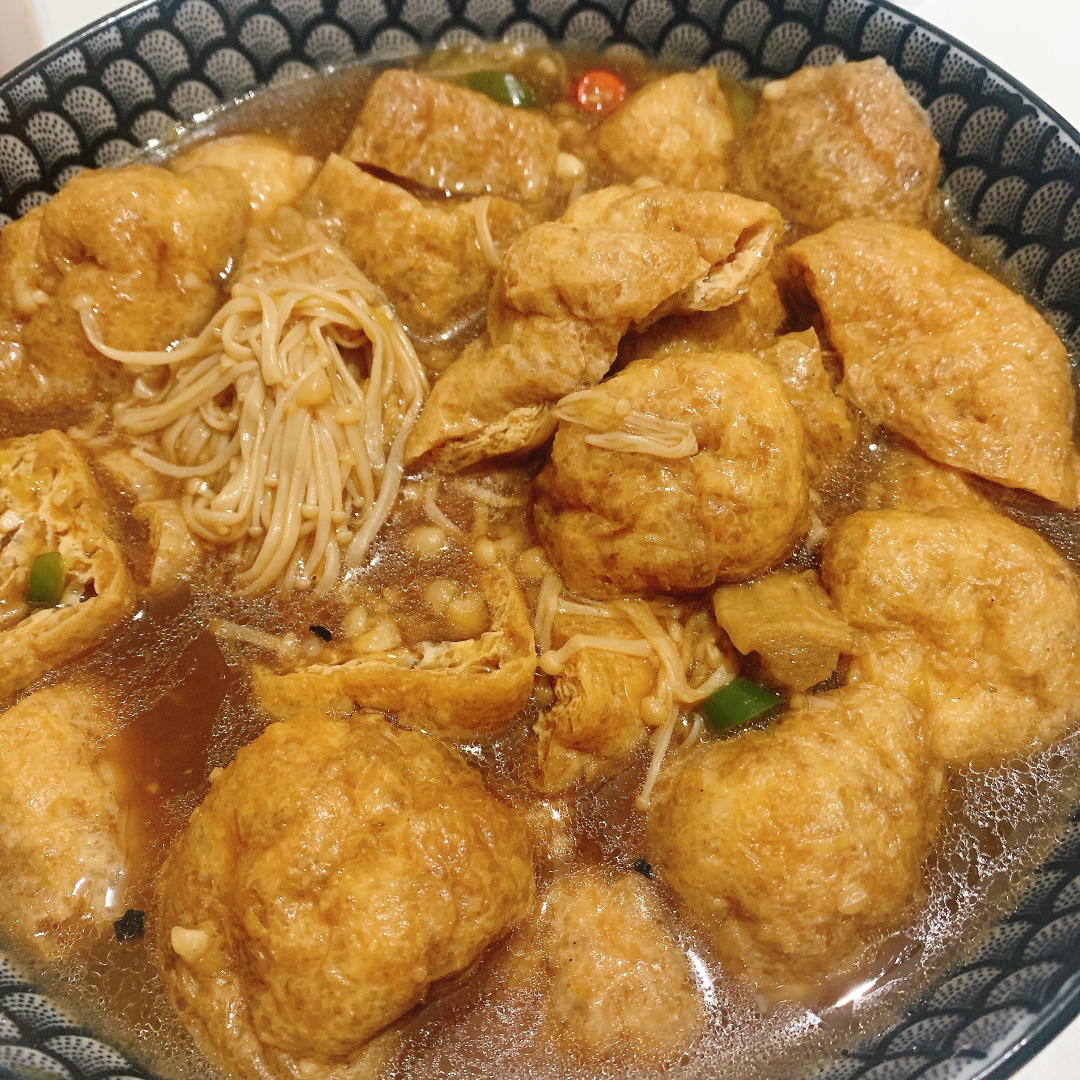 金针菇炒豆腐泡