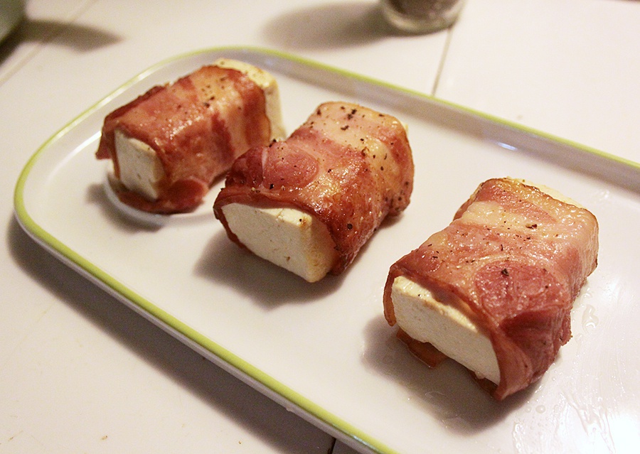 黑椒培根豆腐卷——很简单但很美味