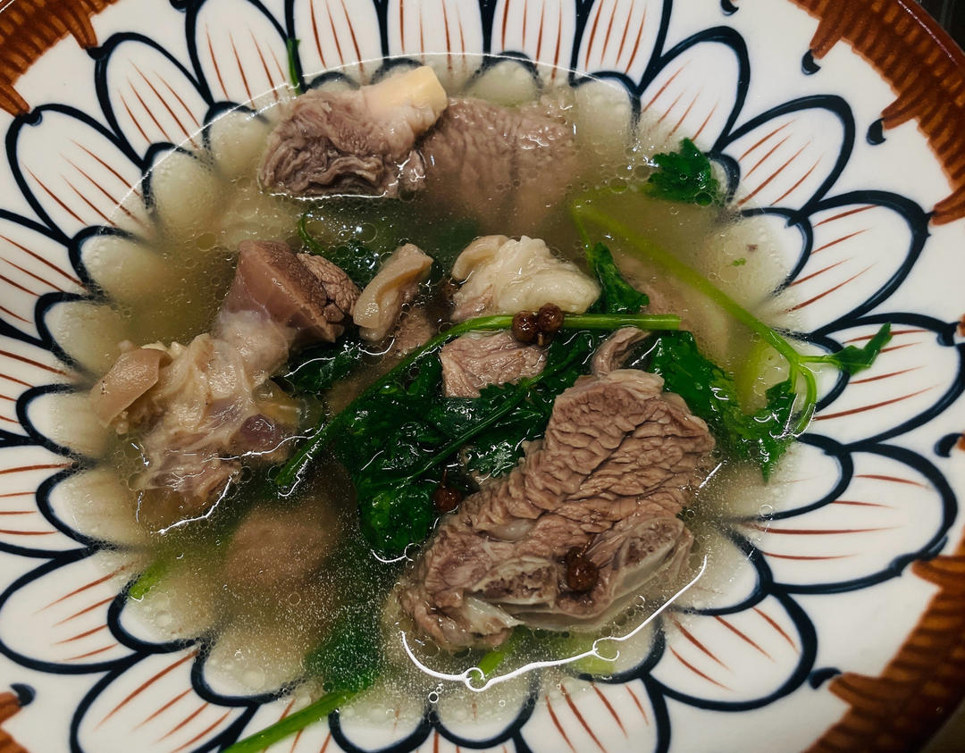 羊排汤～冬季里喝一碗全身都暖和