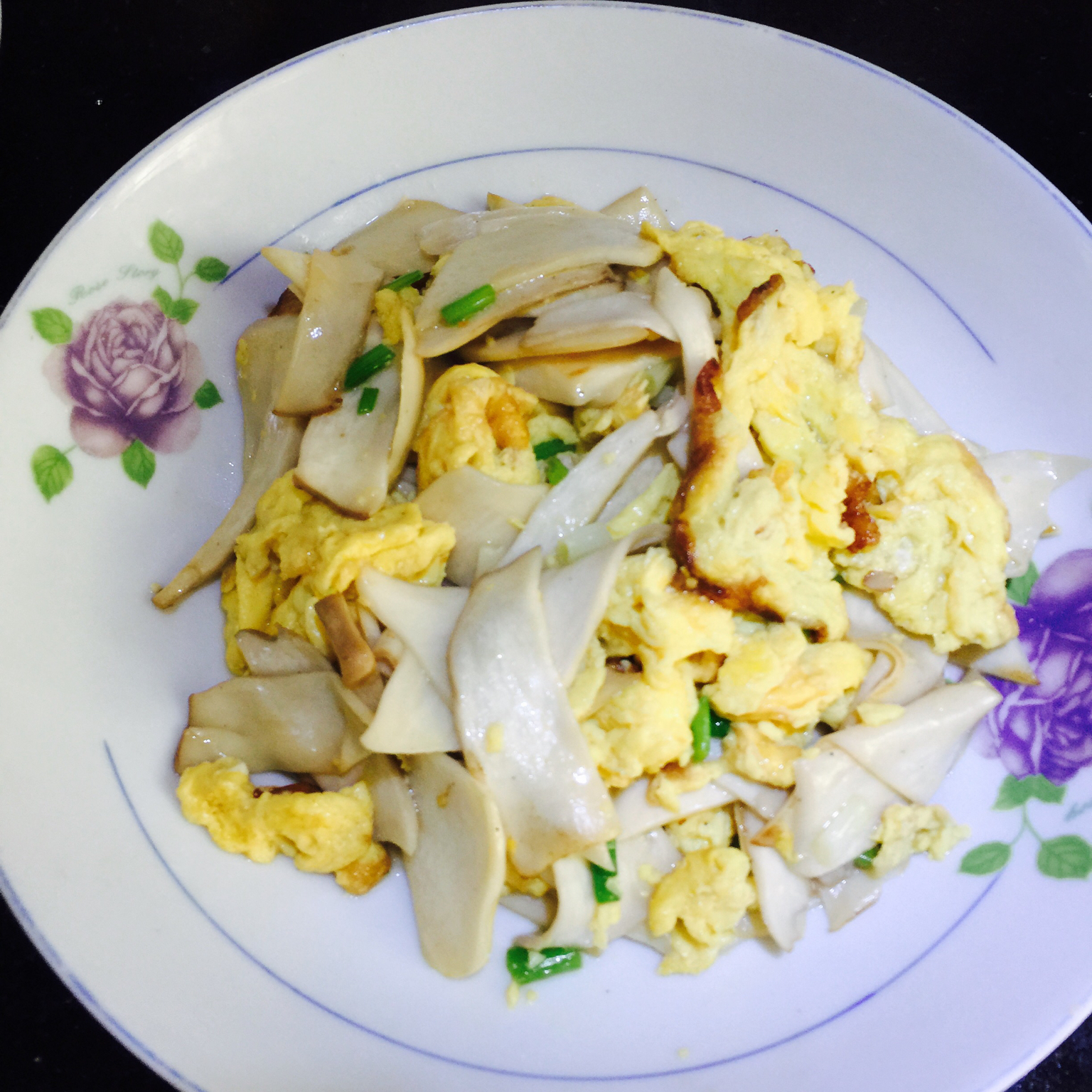 青椒杏鲍菇炒蛋