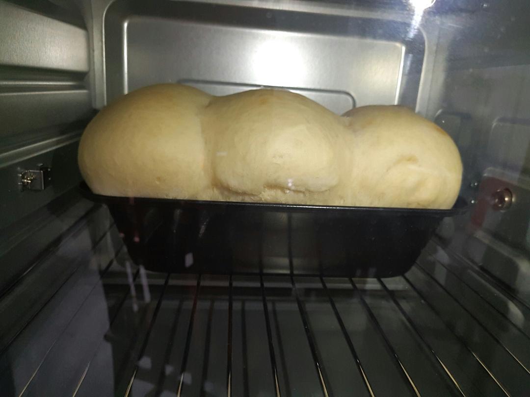 鲜奶油吐司