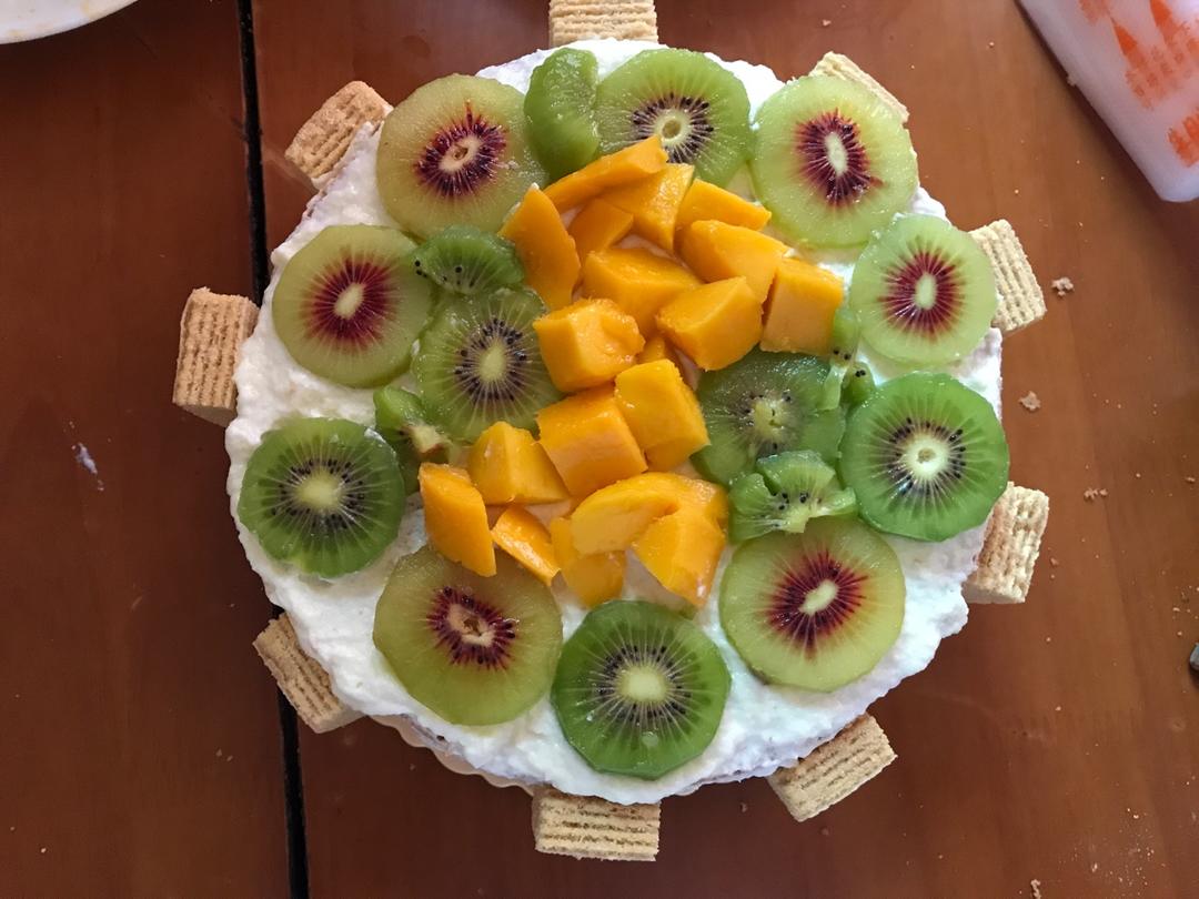 简单好做的8寸戚风蛋糕