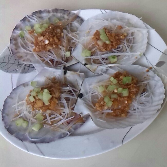 蒜蓉粉丝蒸扇贝