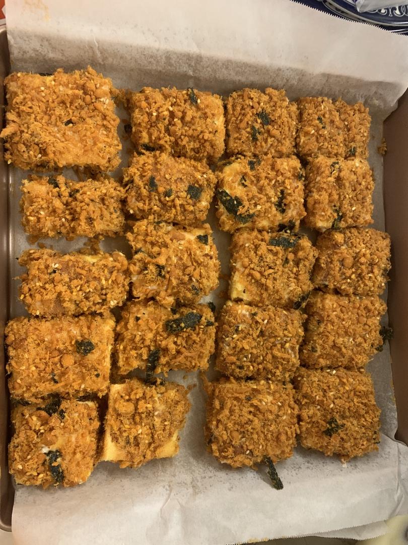 美味海苔肉松小贝