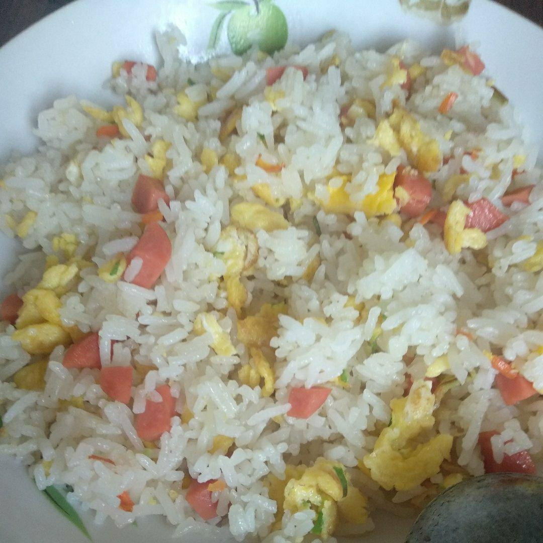 超级好吃的健康美味的彩虹🌈蛋炒饭