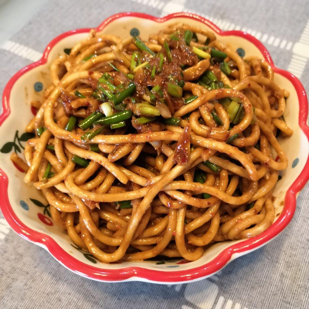 热干面