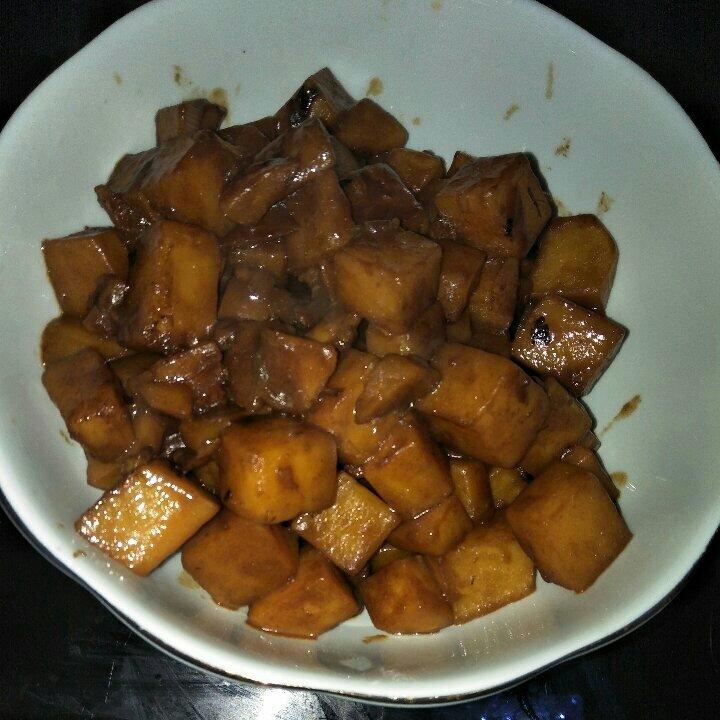 红烧土豆块