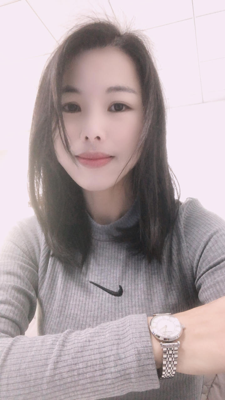 邱小姐ling