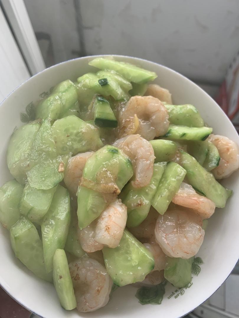 黄瓜炒虾仁