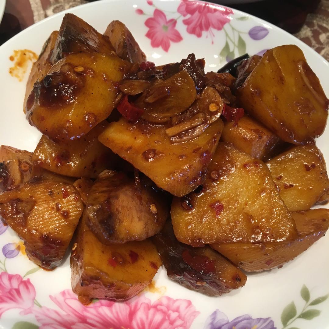 红烧土豆块