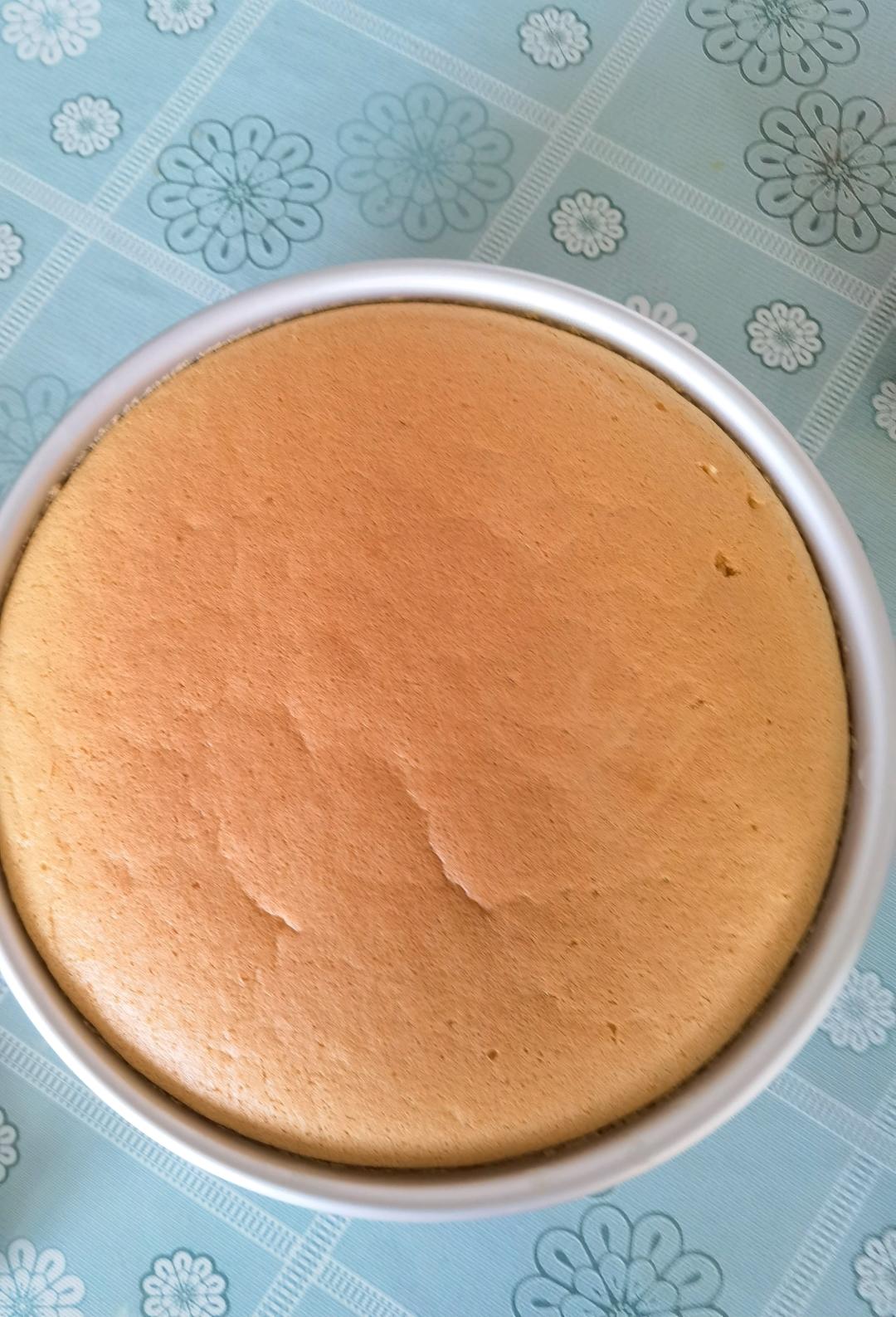 超柔软6寸戚风蛋糕(附8寸配方)零失败 超详细‼️含操作视频