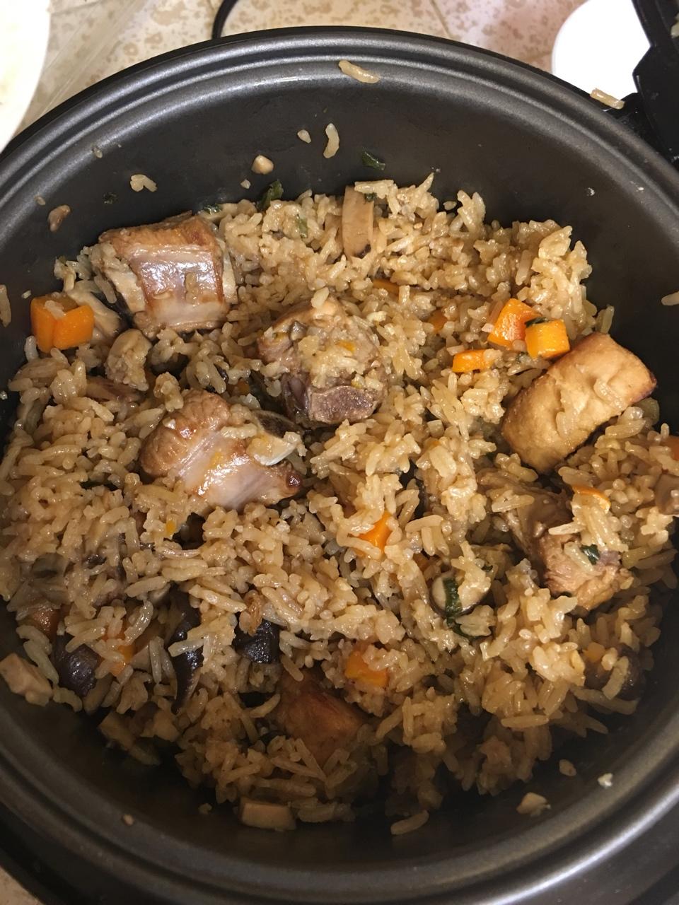 电饭锅排骨煲仔饭（焖饭）