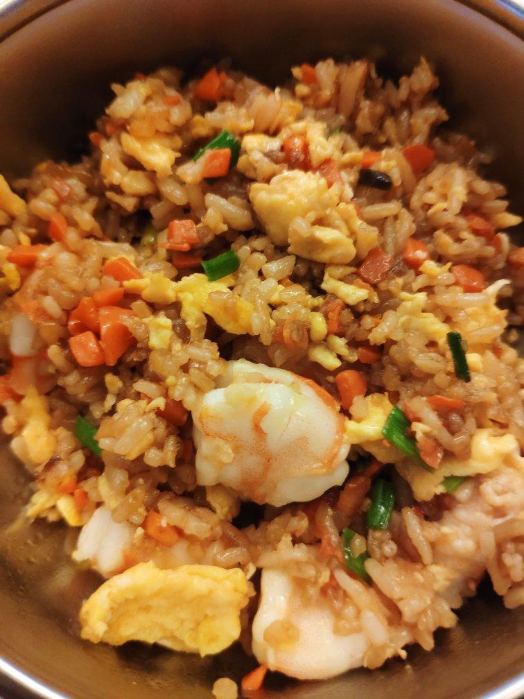 好吃到停不下来的酱油蛋炒饭