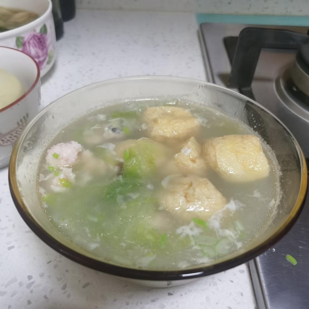 鱼虾丸粉丝汤