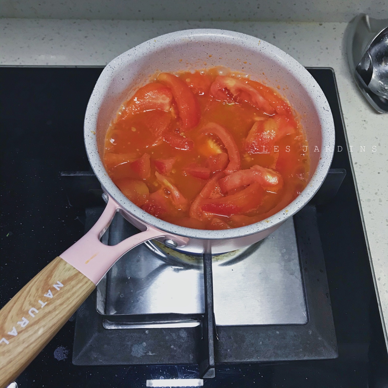 超浓郁的蒜香番茄奶油虾滑🦐的做法 步骤3