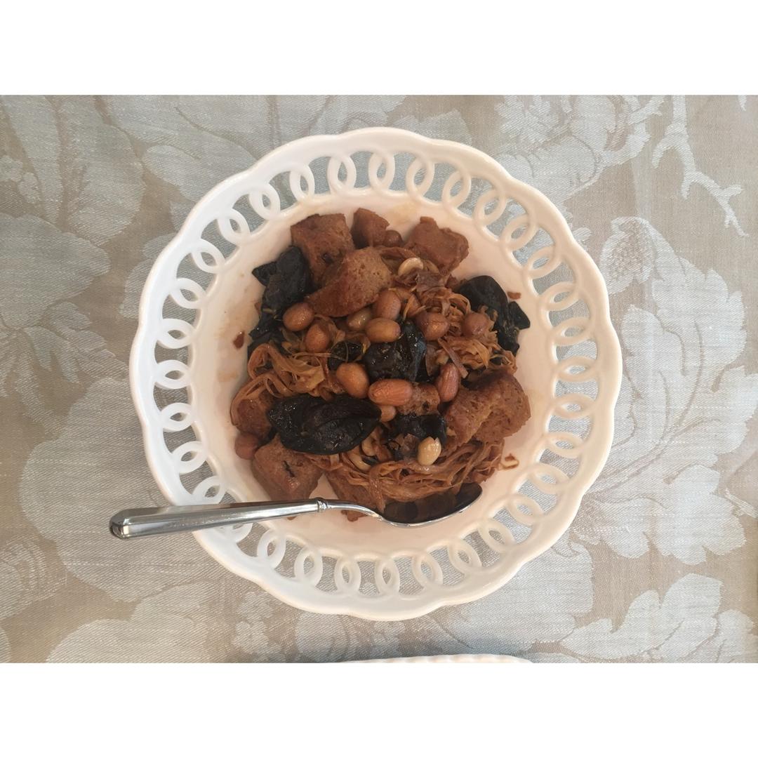 红烧茄子（教你炒茄子不变色的小妙招）