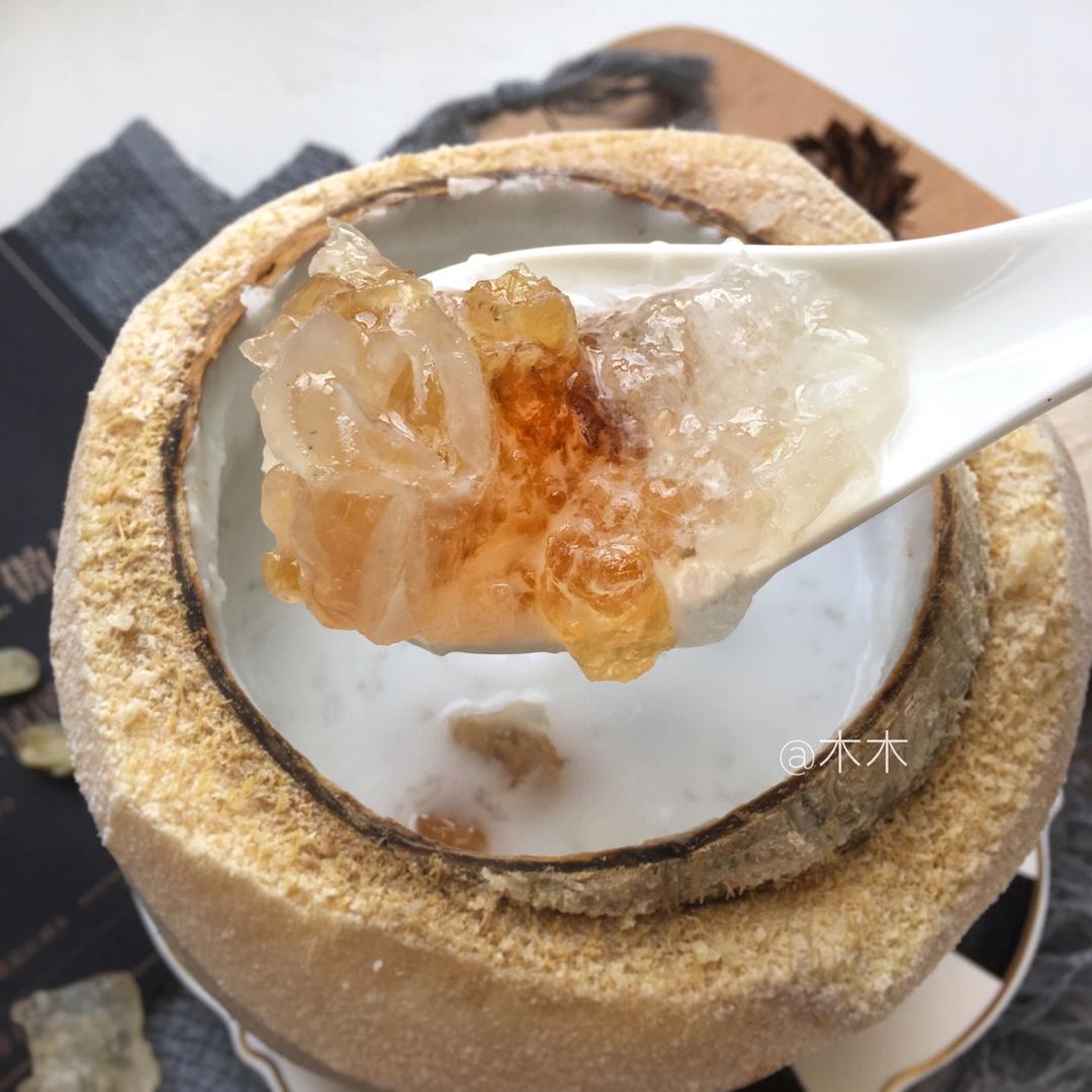 椰壳~皂角米桃胶雪燕羹