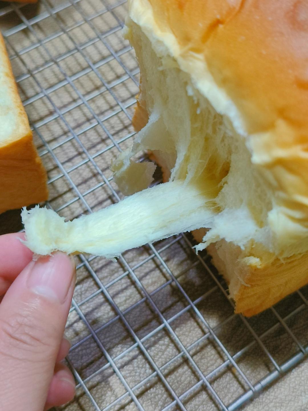 纯奶手撕吐司的做法 步骤1