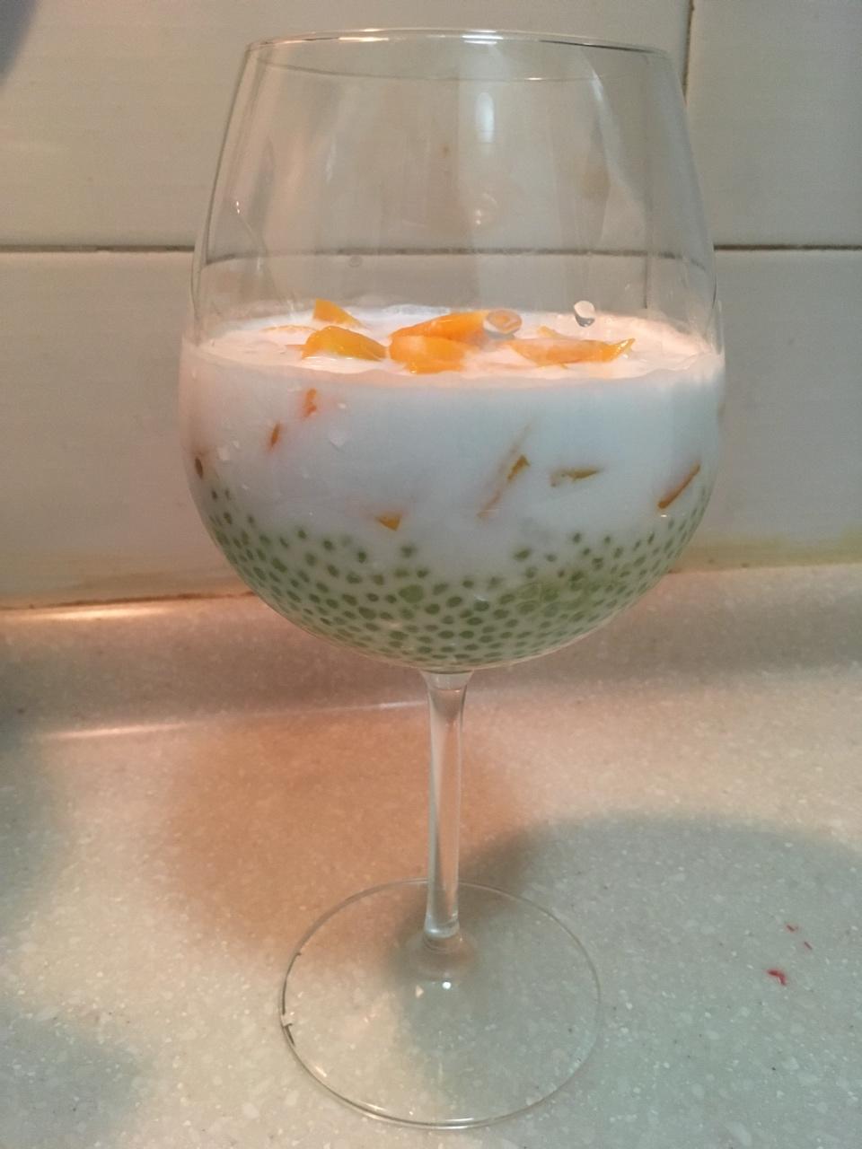 芒果椰浆西米露