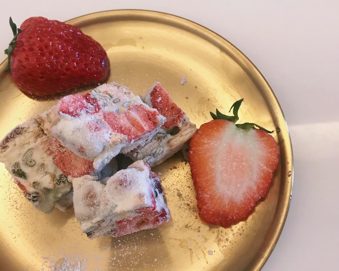 🍓草莓雪花酥