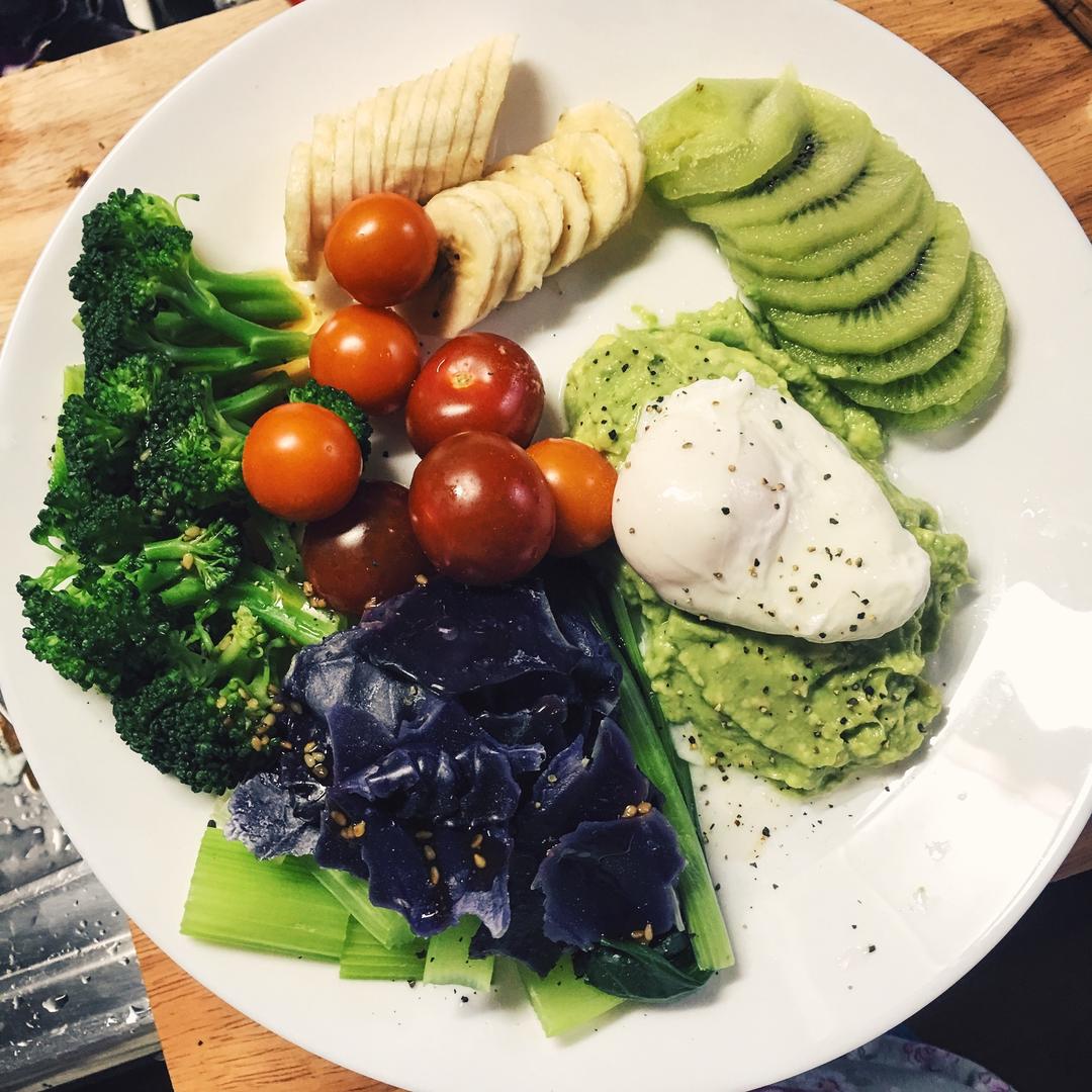 沙拉 牛油果 减脂瘦身减肥 早餐 午餐 晚餐的做法