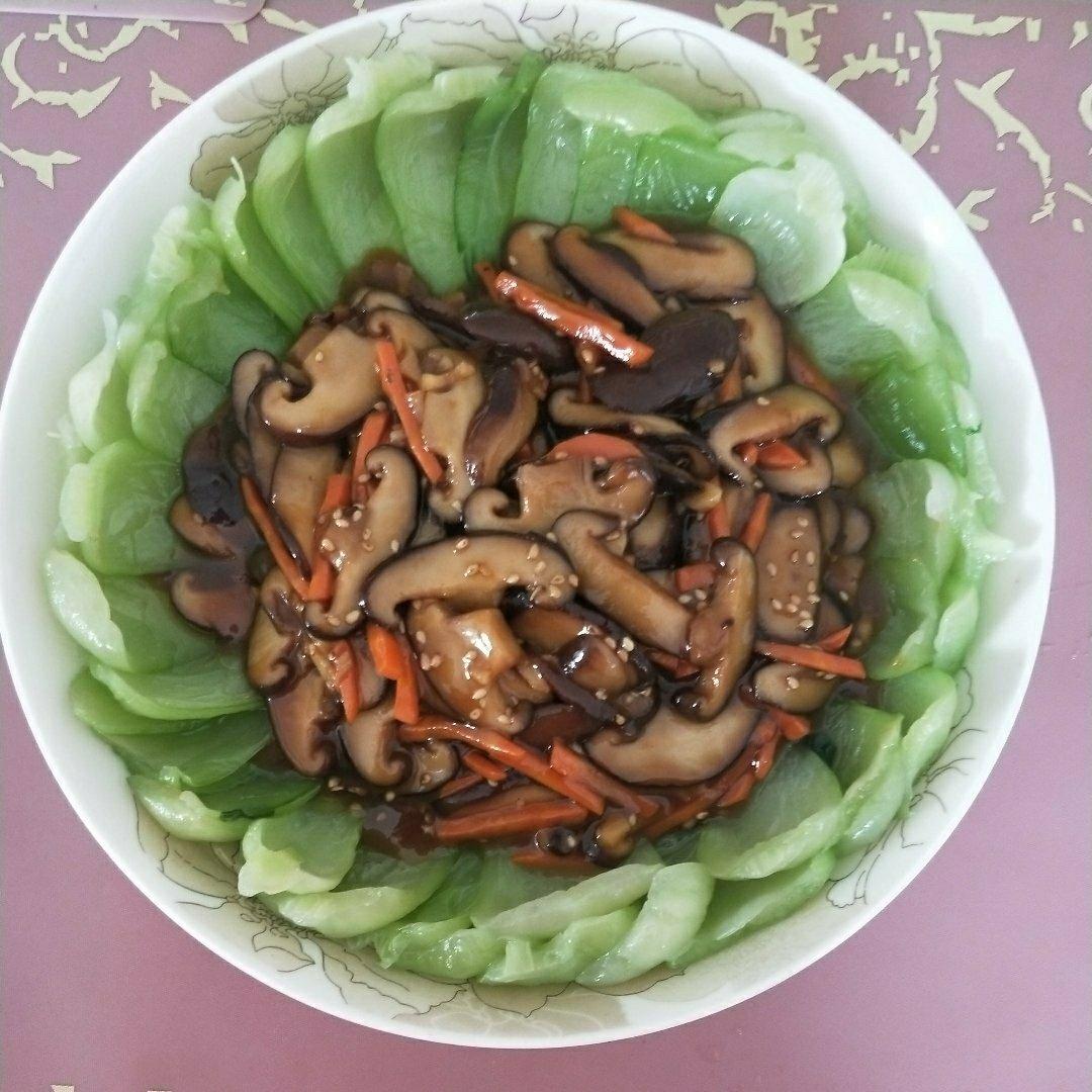 蚝油香菇油菜